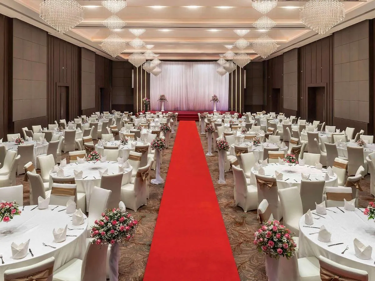 Pullman Yangon Centrepoint Hotel Myanmar