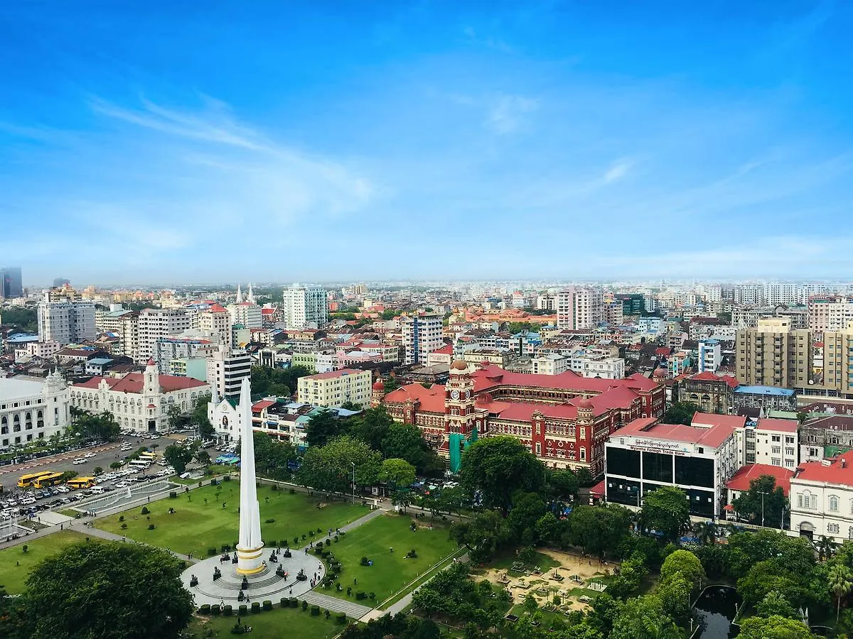 *****  Pullman Yangon Centrepoint Hotel Myanmar