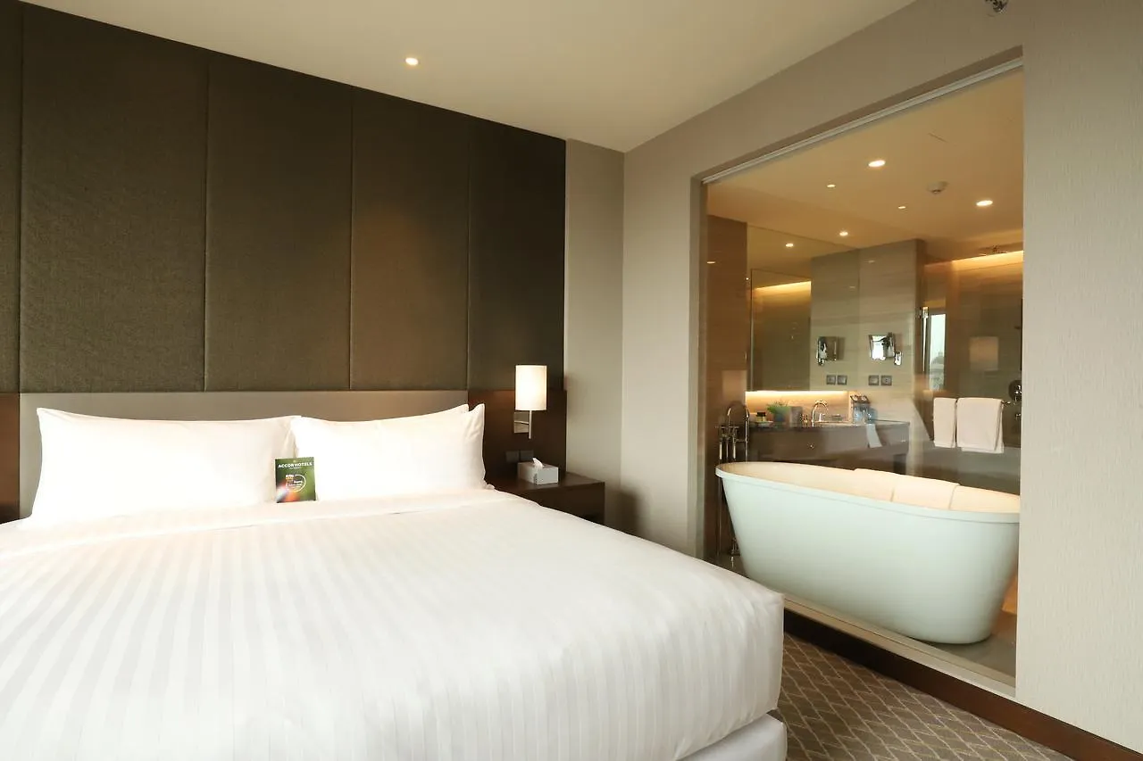 *****  Pullman Yangon Centrepoint Hotel Myanmar