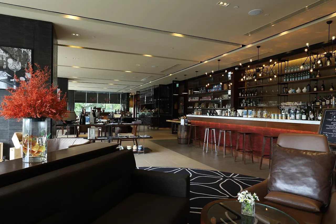 Pullman Yangon Centrepoint Hotel